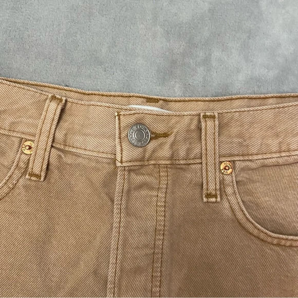 Re/done 70s High Rise Denim Shorts in Washed Khaki/Light Brown - 27429 - Picture 3 of 7
